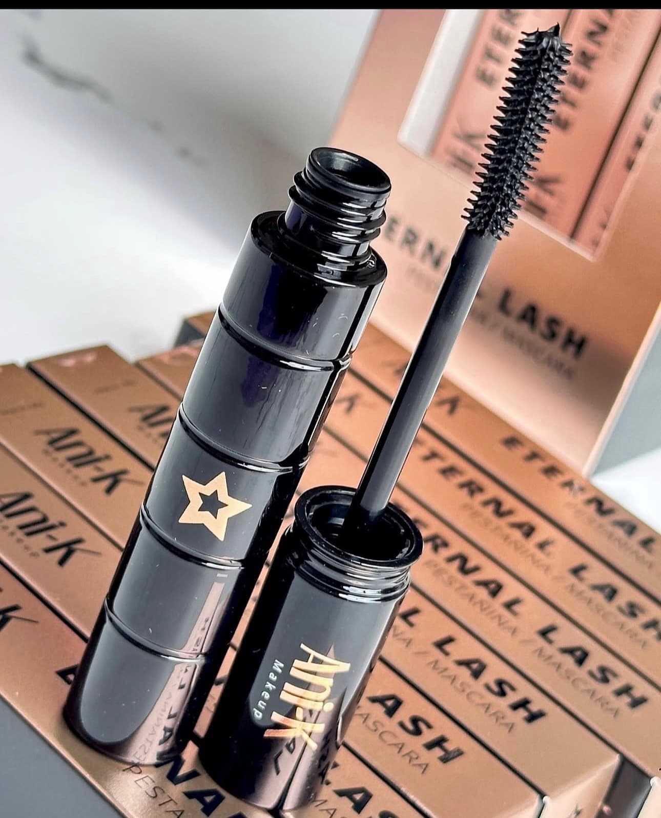 Pestañina Eternal lash Anik