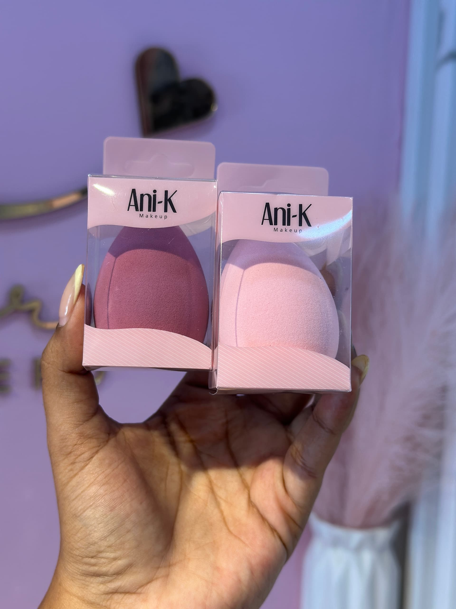 Beauty Blender Anik