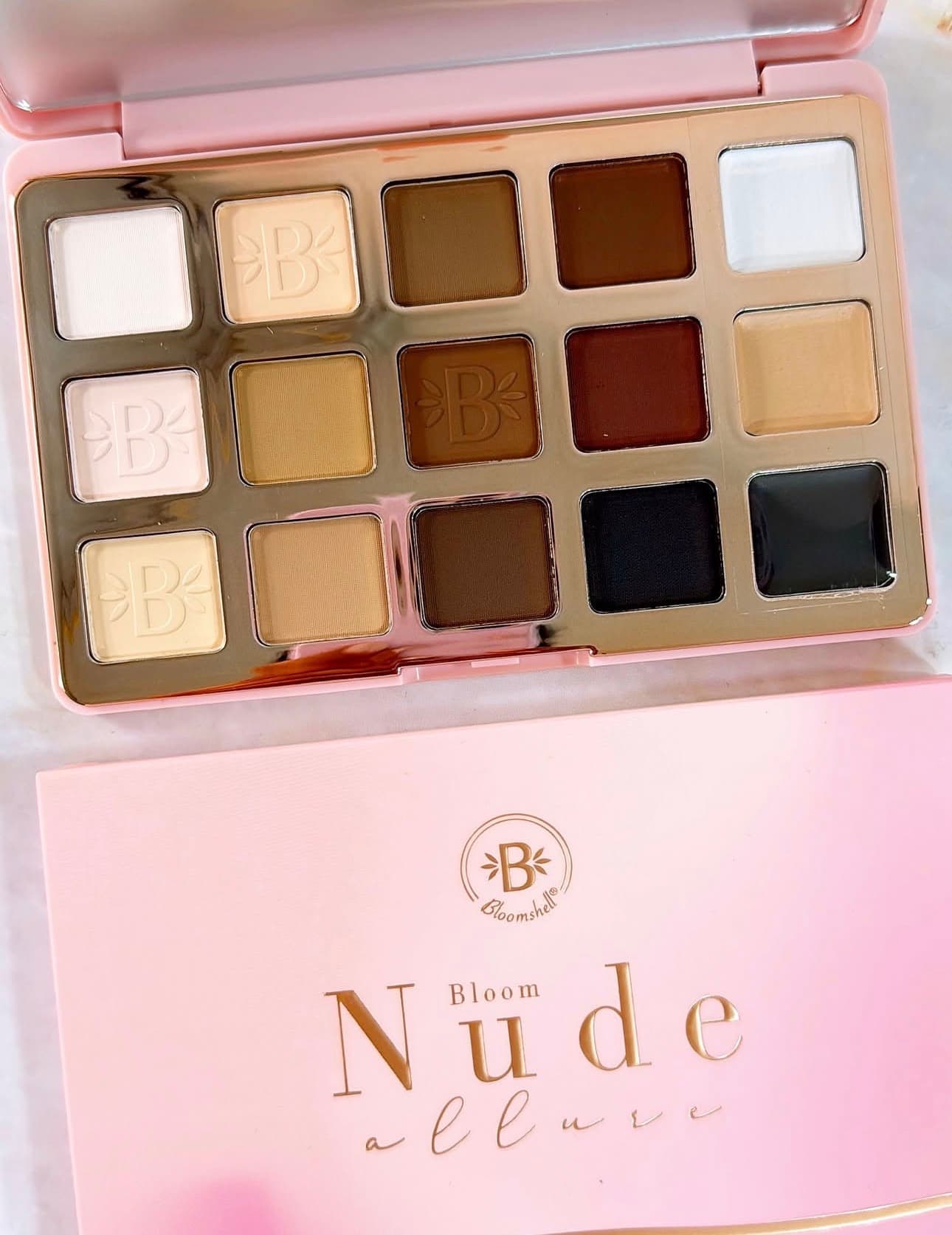 Paleta de sombra Nude bloomshell
